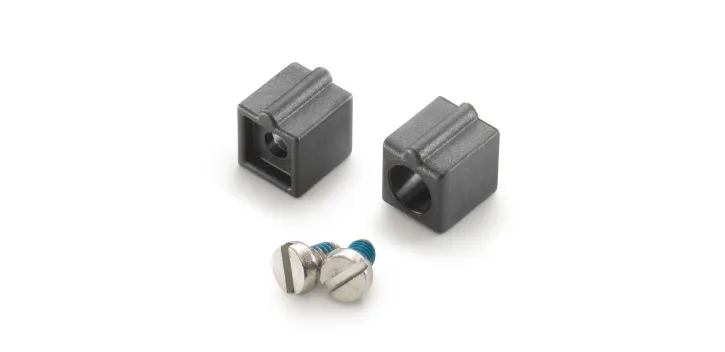 ADAPTADOR CORTO DEL BOMBÍN DE CERRADURA - 60712922025