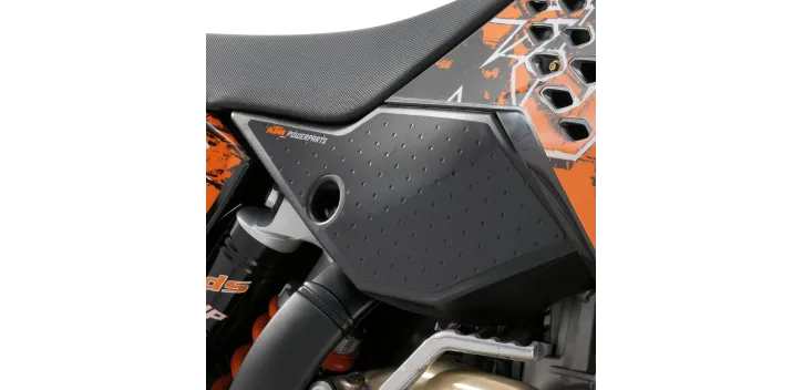 JUEGO DE ADHESIVOS DE PROTECCIÓN DEL DEPÓSITO DE GASOLINA - 77008998000