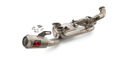 AKRAPOVIČ “EVOLUTION LINE” - 61705999044