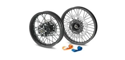 JUEGO DE RUEDAS - 95809901044C1