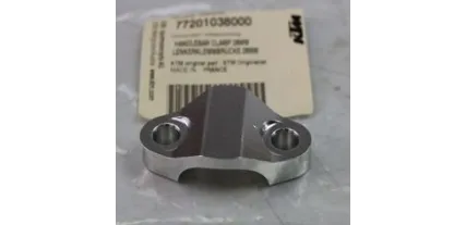 BRIDA DE SUJECIÓN DE MANILLAR 28 MM KTM