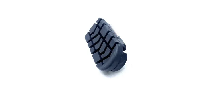 FOOTREST RUBBER FRONT L/S   03