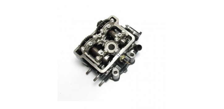 CYLINDER HEAD WITH CAMHOLDER