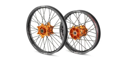 00010000402 FACTORY RUSSIAN GAME BY KTM ADVENTURE