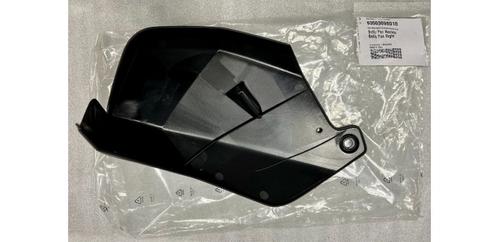 Front spoiler right