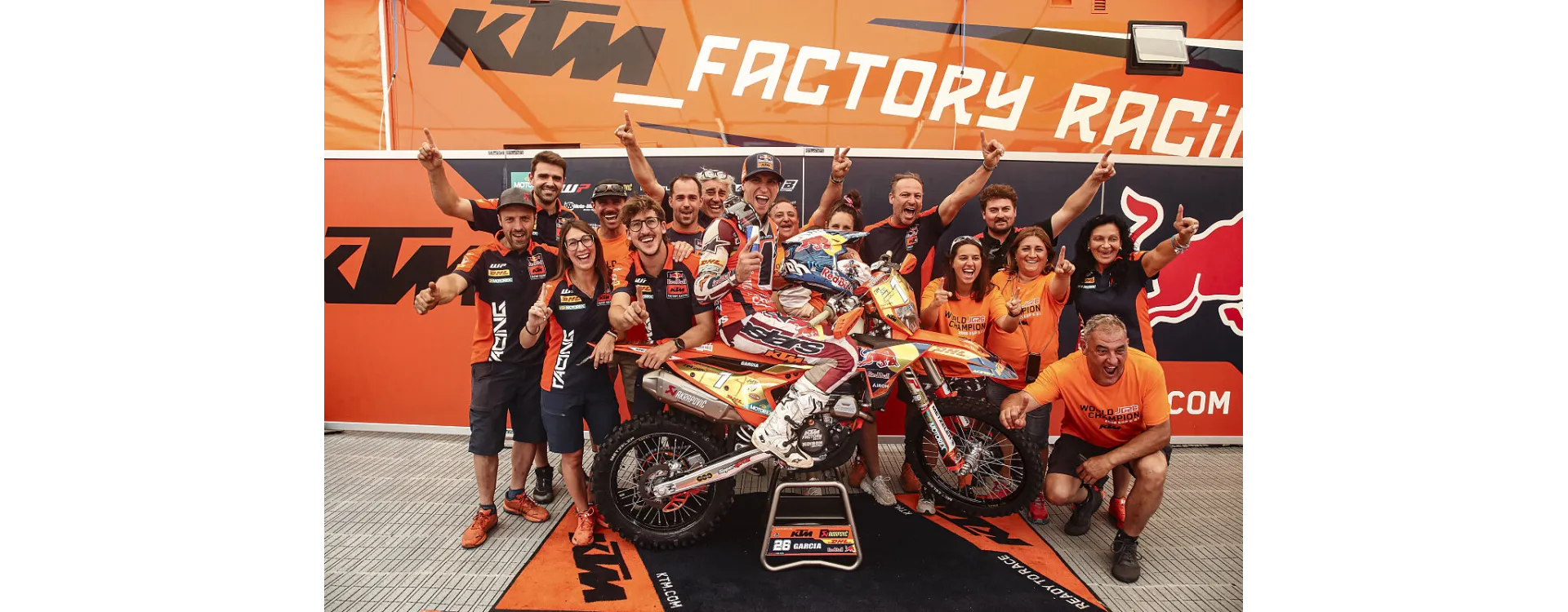 Josep García se corona Tricampeón del Mundo de EnduroGP 2026: Vive la pasión del campeón en KTM Siebla