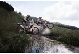 KTM 690 RALLY 2027: la nueva máquina de aventura y rally de KTM